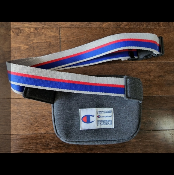 Champion Cross body bag - Picture 2 of 4